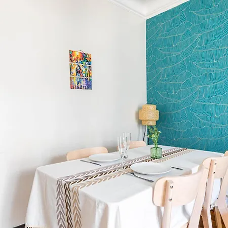 Guestready - 11th Arr. Comfortable Retreat Parijs