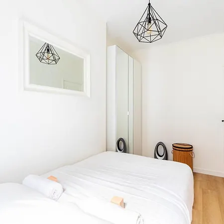 Апартаменты Guestready - 11th Arr. Comfortable Retreat Париж